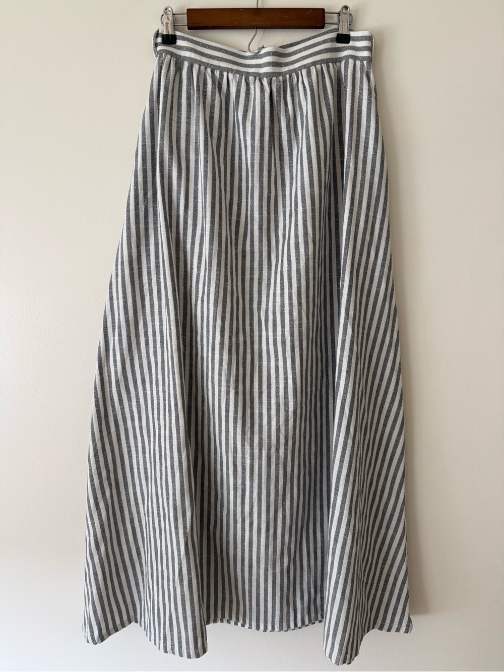 Shabby Apple Gray & White Vertical Stripe Maxi Skirt